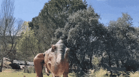 El T-rex de Dinolandia en movimiento